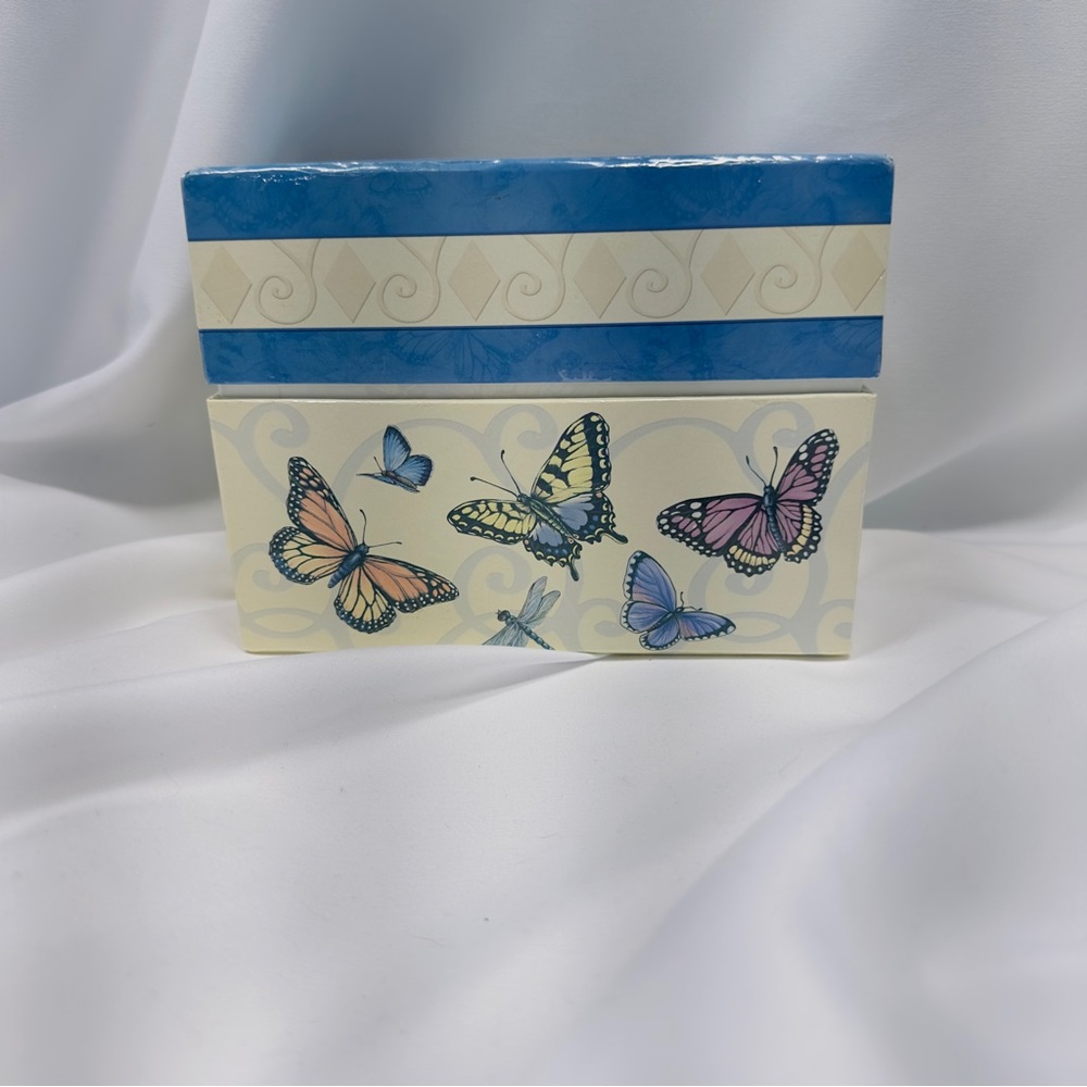 Vtg New Day Recipe Box Cardboard Butterflie Meal Dividers and Blank Recipe Cards